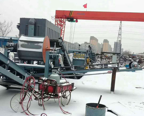 大型廢鋼破碎機(jī)河北唐山現(xiàn)場(chǎng)安裝
